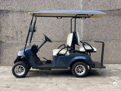 Golf cart with 4 seats